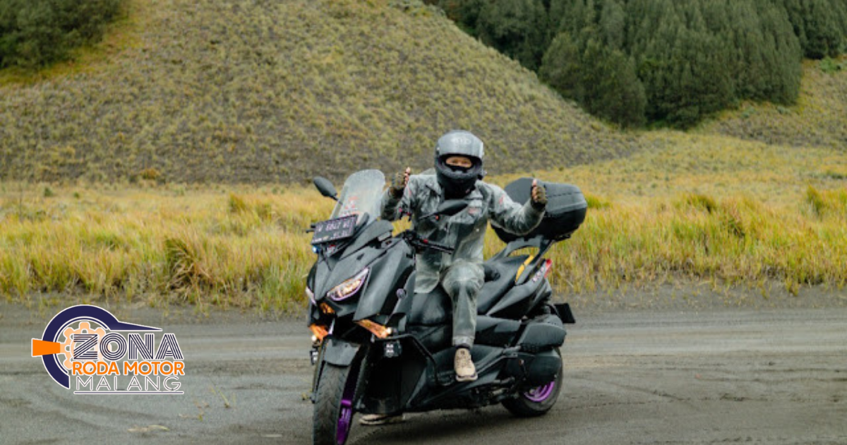 Touring Nyaman dengan Yamaha XMAX 2025 Motor Yamaha XMAX 2025 untuk pengalaman Touring terbaik