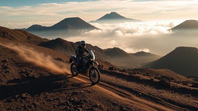 Explore Bromo dengan Konsep Adventure Ride Adventure seru bromo naik motor menjelajah jalur alam Gunung Bromo